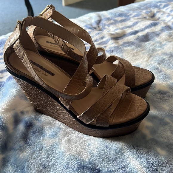 Talbots dressy heel - Picture 2 of 2